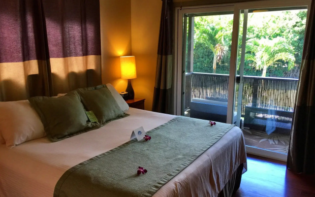 Paradise Bay Resort