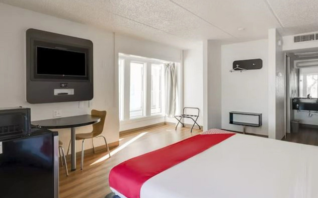 OYO Hotel Houston Katy Freeway