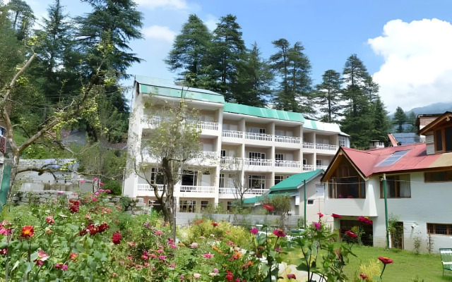 OYO Premium Log Huts