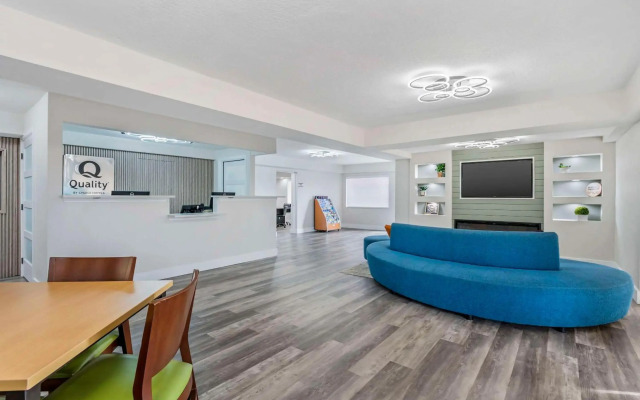 Quality Inn & Suites Orlando East - UCF Area