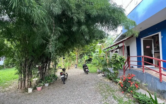 Lodging House by Ricco's