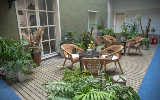 Wuzhen Xizha 1992 Guesthouse