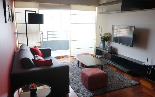 Miraflores Luxury Apartments Alcanfores