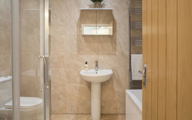 Discovery Barn Luxury 2 BD Conversion