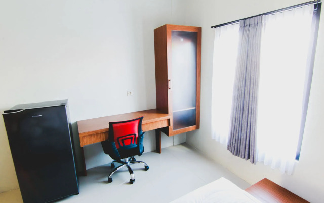 D'Paragon Sumber Solo