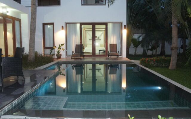 Pranaluxe Pool Villa Holiday Home