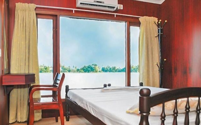 GuestHouser 1 BR Houseboat ee6e