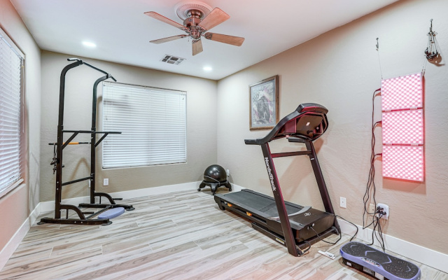Patio & Home Gym! Augusta Ranch Golf Home