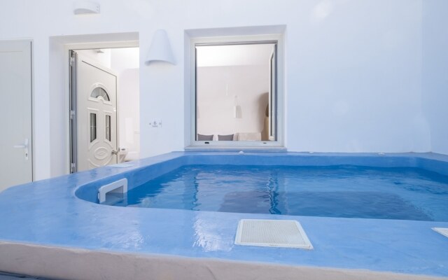 Santoterra Antigua Suites