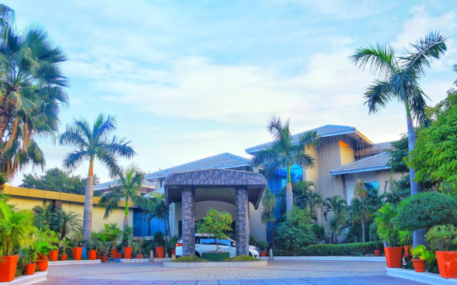 Dee Marks Hotel and Resorts