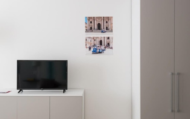 Crispi Mono Smart 10 con Balcone - Locazione