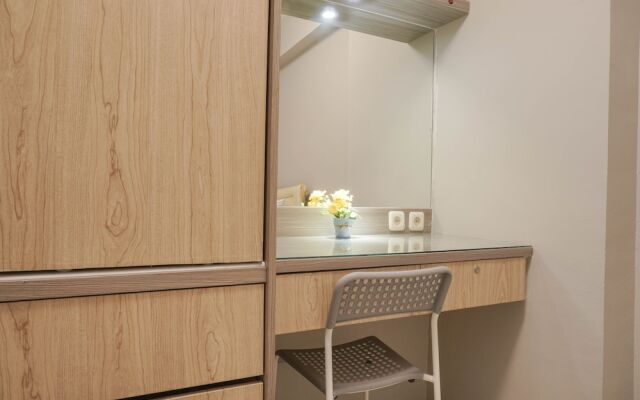 Nice And Strategic 2Br Apartment At Bassura City