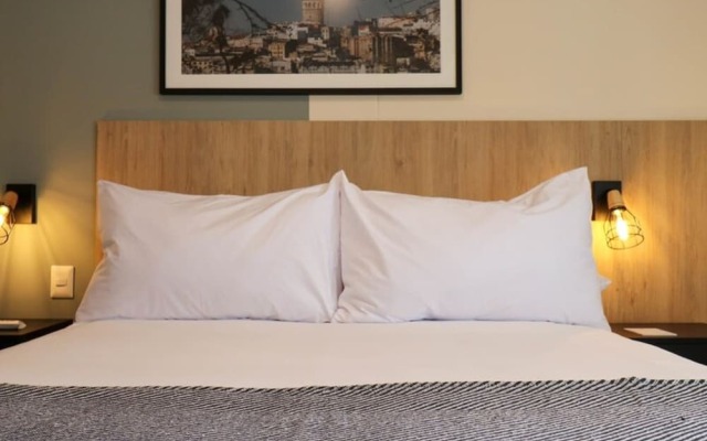 w Minimalist 2BR in Miraflores