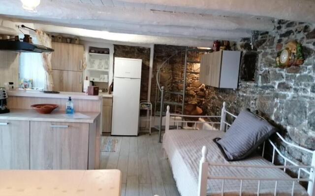 Velanidies Traditional Ikarian House