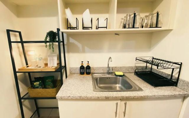 JFam Suites