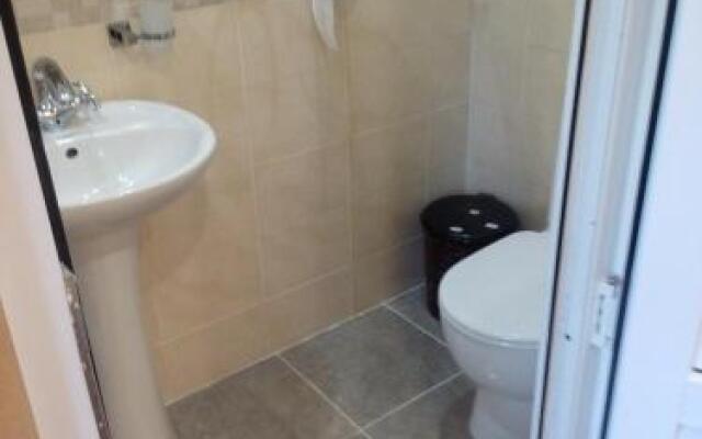 Guest House Chirina
