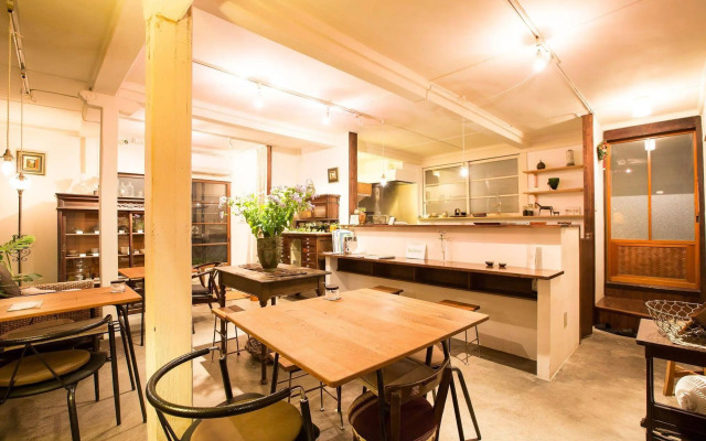 Guest House Kura - Hostel