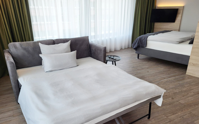 Holiday Inn - the niu, Crusoe Bremen Airport by IHG