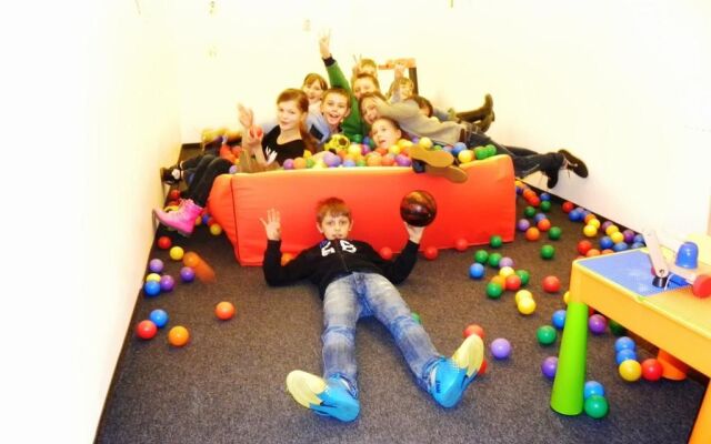 Lubiewo Forest & Sea Resort