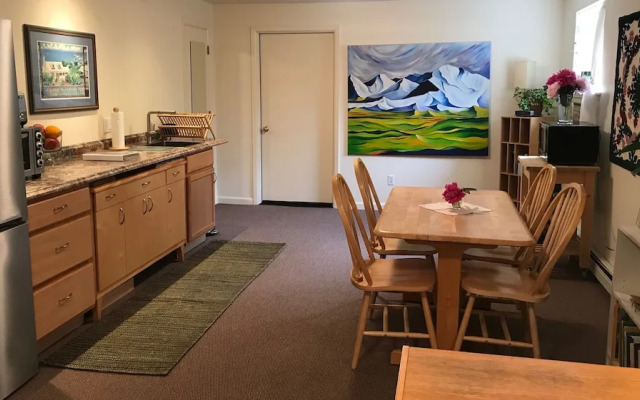 Gardenside Bed and Breakfast