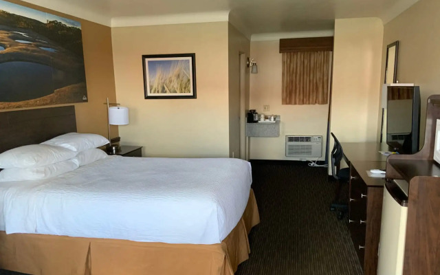 Days Inn By Wyndham Wauseon