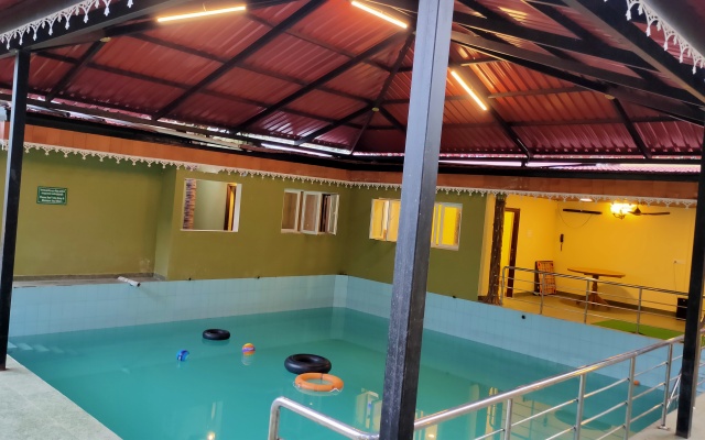 Royal Castle Farm Stay Resort