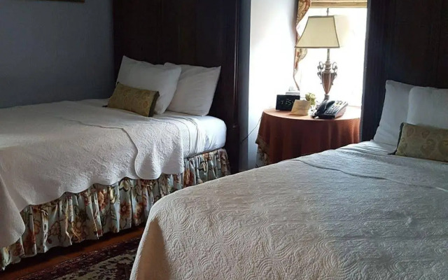 Barksdale House Inn