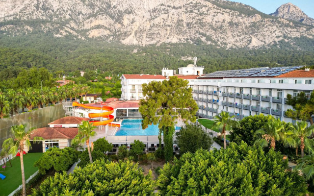 Transatlantik Beach Hotel