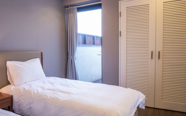 Leeum Island Spa & Pool Villa