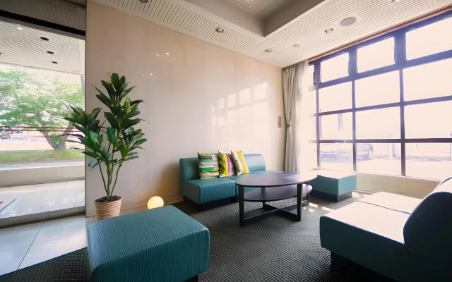 Mito Hotel Season
