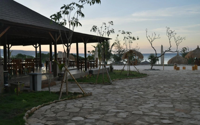 Padadita Beach Hotel