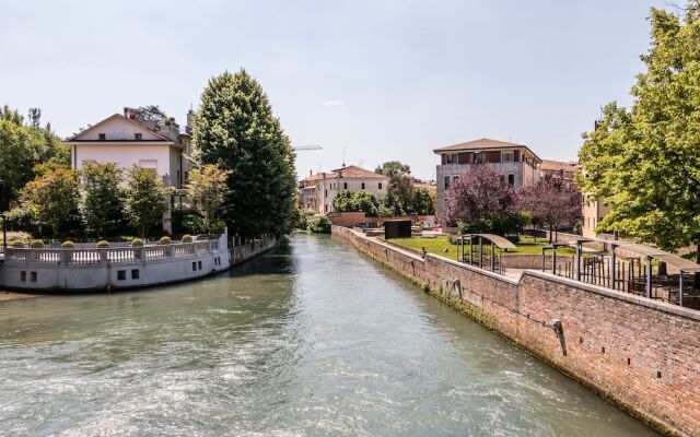 Pio X Square Cosy in Treviso Center