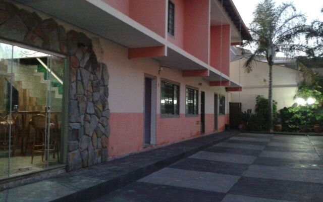 Hotel California Flats