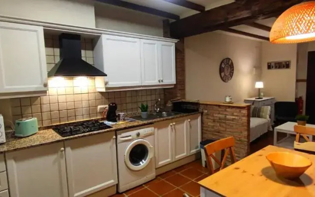 Masia de San Juan - castillo con piscina en plena Sierra Calderona