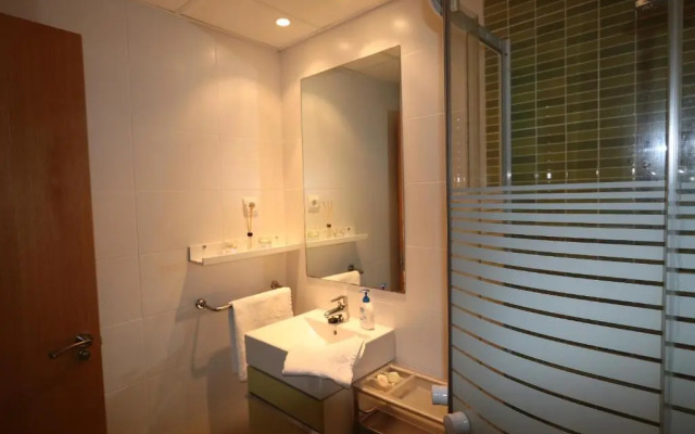 Aguilas Residencial El Cedro BID2