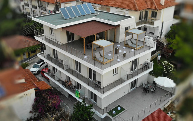 Sunshine Apartments