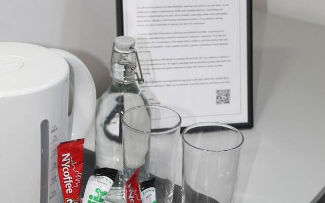 The Mini Hotel -Birmingham City-FREE BREAKFAST