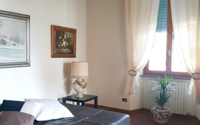 Apartment With 3 Bedrooms In Firenze With Wifi