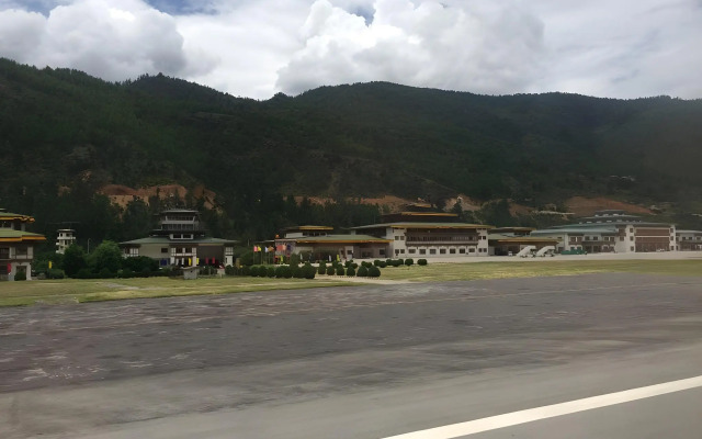 Hotel River Valley