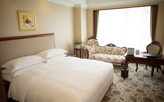Enrichee Gloria Plaza Hotel Qingdao