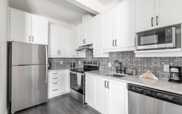 Rideau King 1Br Apartment Free Parking