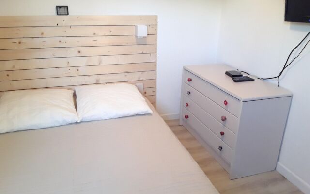 Apartment With one Bedroom in Cavalaire-sur-mer, With Furnished Terrac