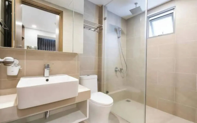 River Panorama - Free Gym & Sauna & Pool