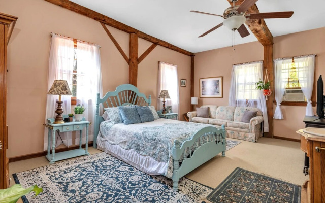 Osceola Mill Dining & Lodging