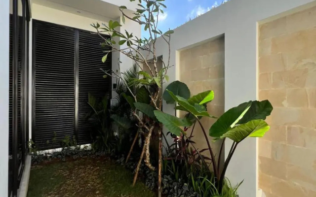 Sapphire Canggu 3 Bedroom Villa with Private Pool