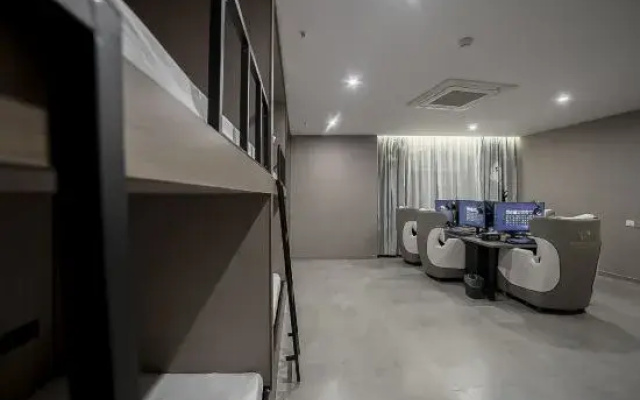 Las Esports Hotel (European City)