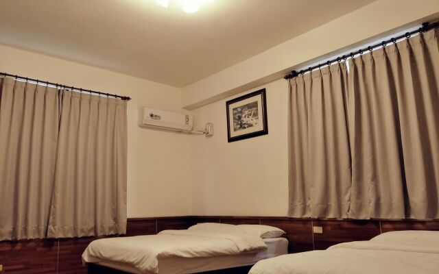 Lu He Feng Homestay