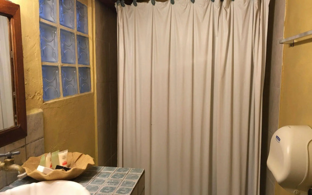 Panama House Bed & Breakfast