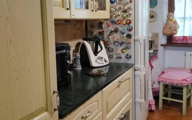 Apartment - Sleeps 2, Balcony & Parking