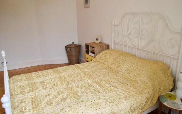 2 Bedroom Flat in Bruntsfield